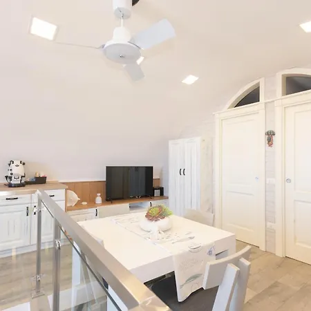 Elman House Procida